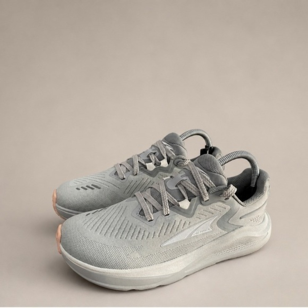 Altra Paradigm 8 Max Cushion Stability Running Sneakers Shoes Womens 7.5 Gray